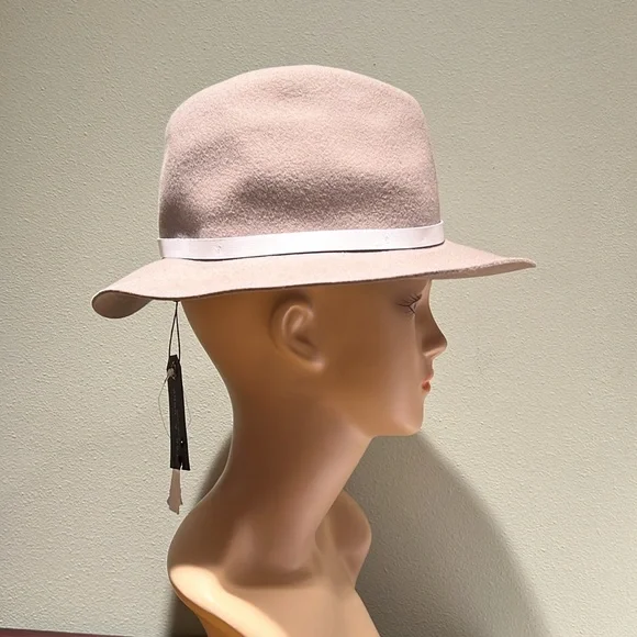 Rag & Bone Floppy Brim Wool Hat In Tan With Calfskin Leather  display picture 2